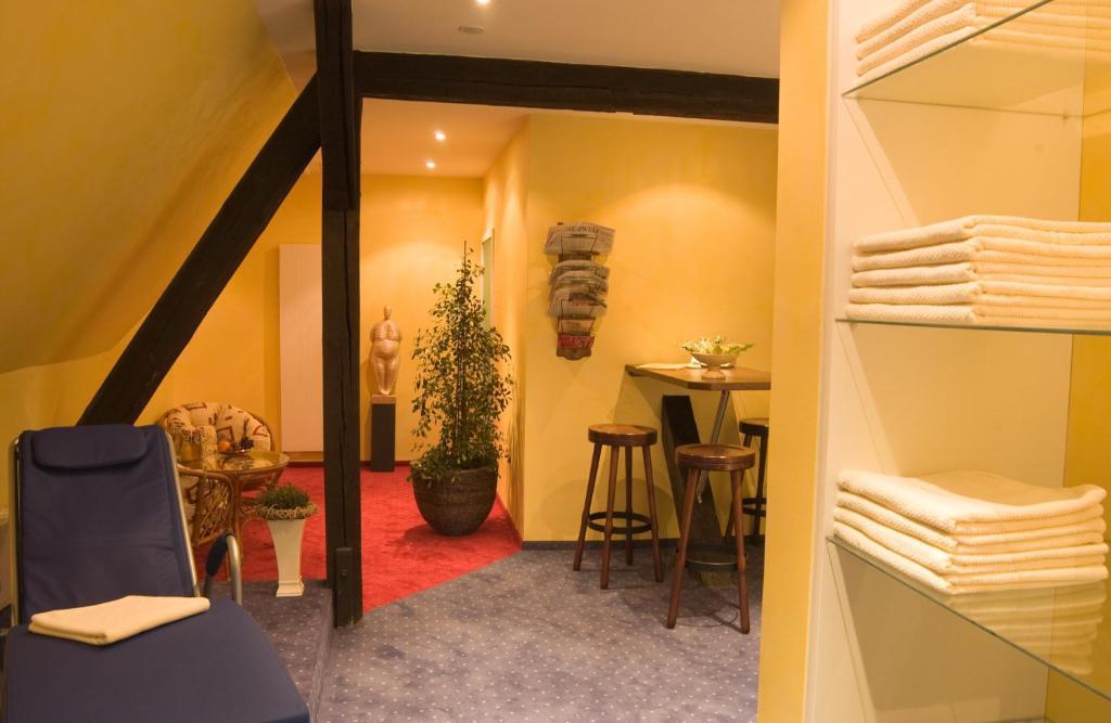 Parkhotel Unter Den Linden Halberstadt Extérieur photo