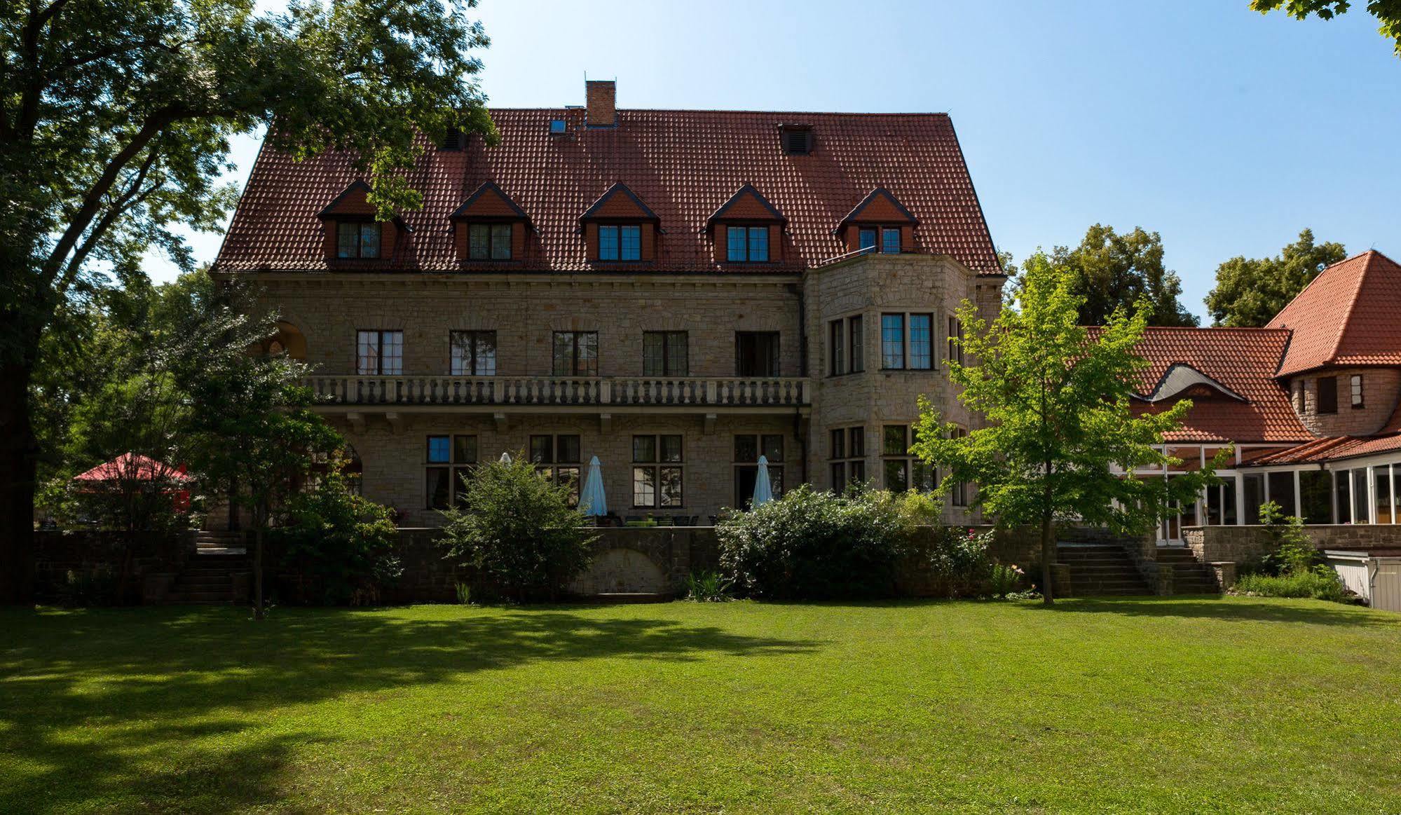Parkhotel Unter Den Linden Halberstadt Extérieur photo