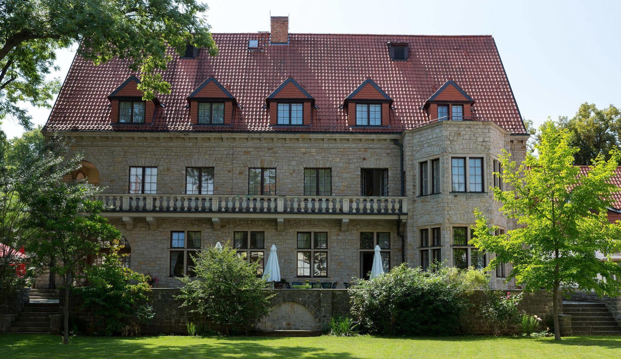 Parkhotel Unter Den Linden Halberstadt Extérieur photo