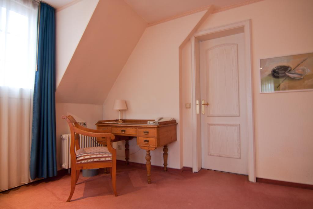 Parkhotel Unter Den Linden Halberstadt Extérieur photo